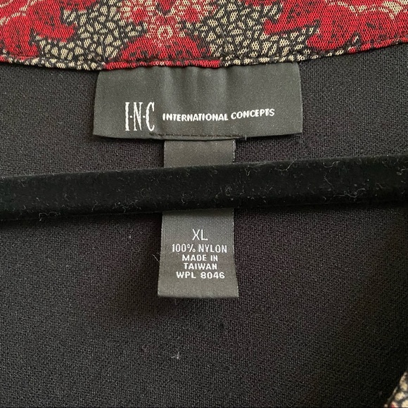 INC International Concepts Red Black V Neck Nylon Top SZ XL - Picture 4 of 7